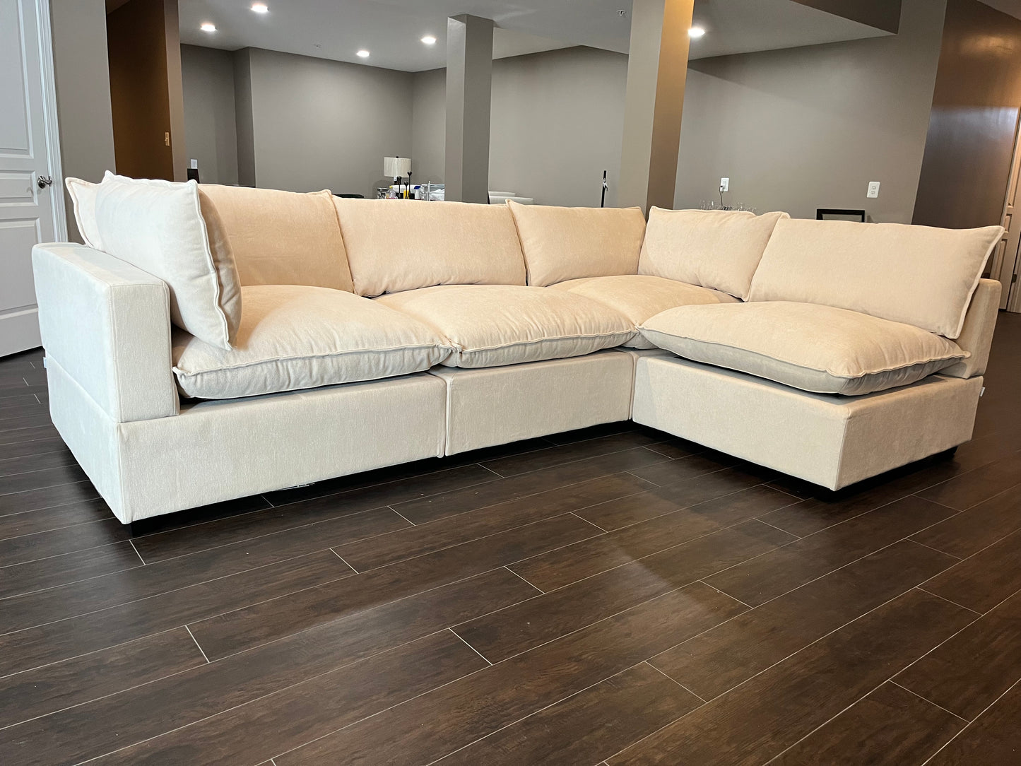 Bellamia Collections Luna L-Shape Sectional Sofa