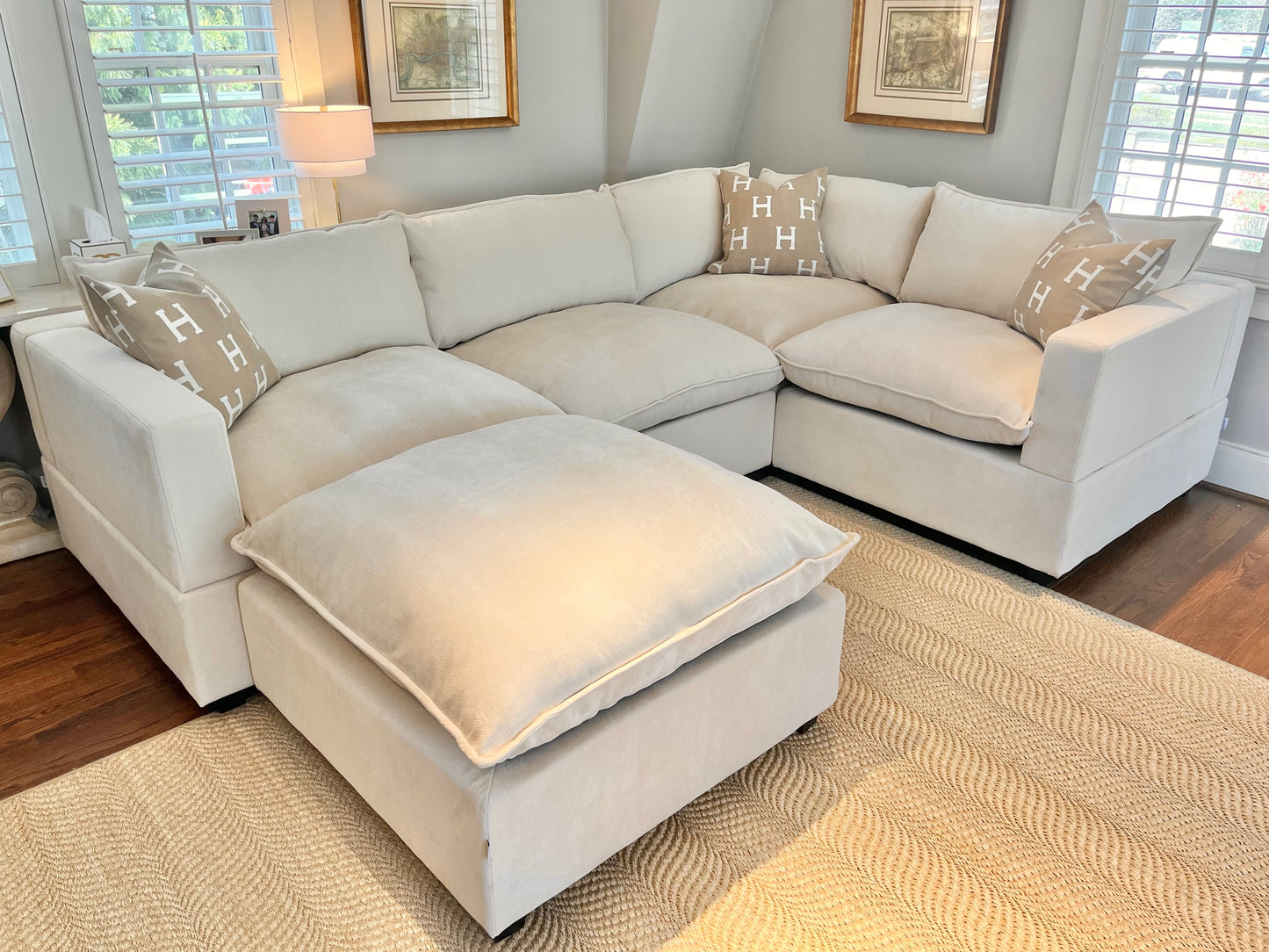 Bellamia Collections Luna Enclosed L-Shape Sectional Sofa + Ottoman