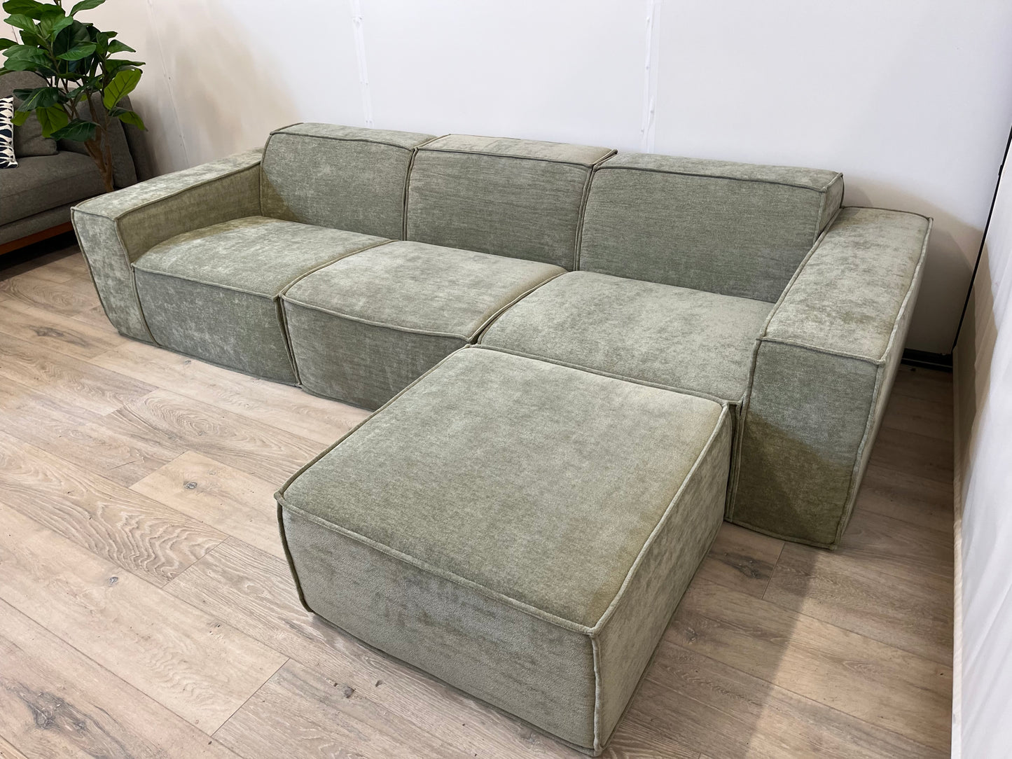 Rove Labs M1 Sectional Sofa