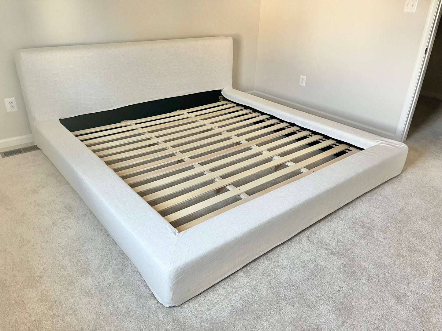 Castlery Dawson King Bed in Beach Linen